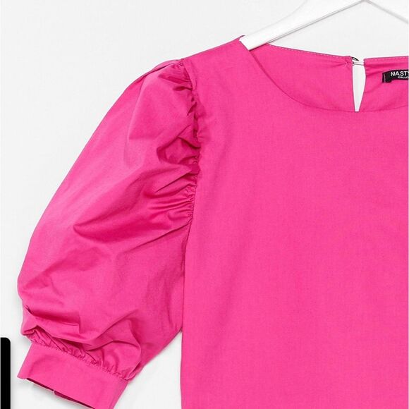 NWT Nasty Gal Sleeve It Out Puff Sleeve Cropped Blouse in Hot Pink - Picture 7 of 9